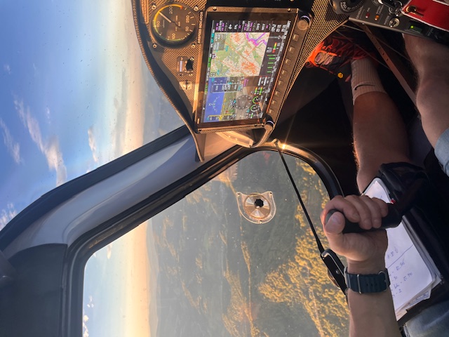 Widok z kabiny motoszybowca